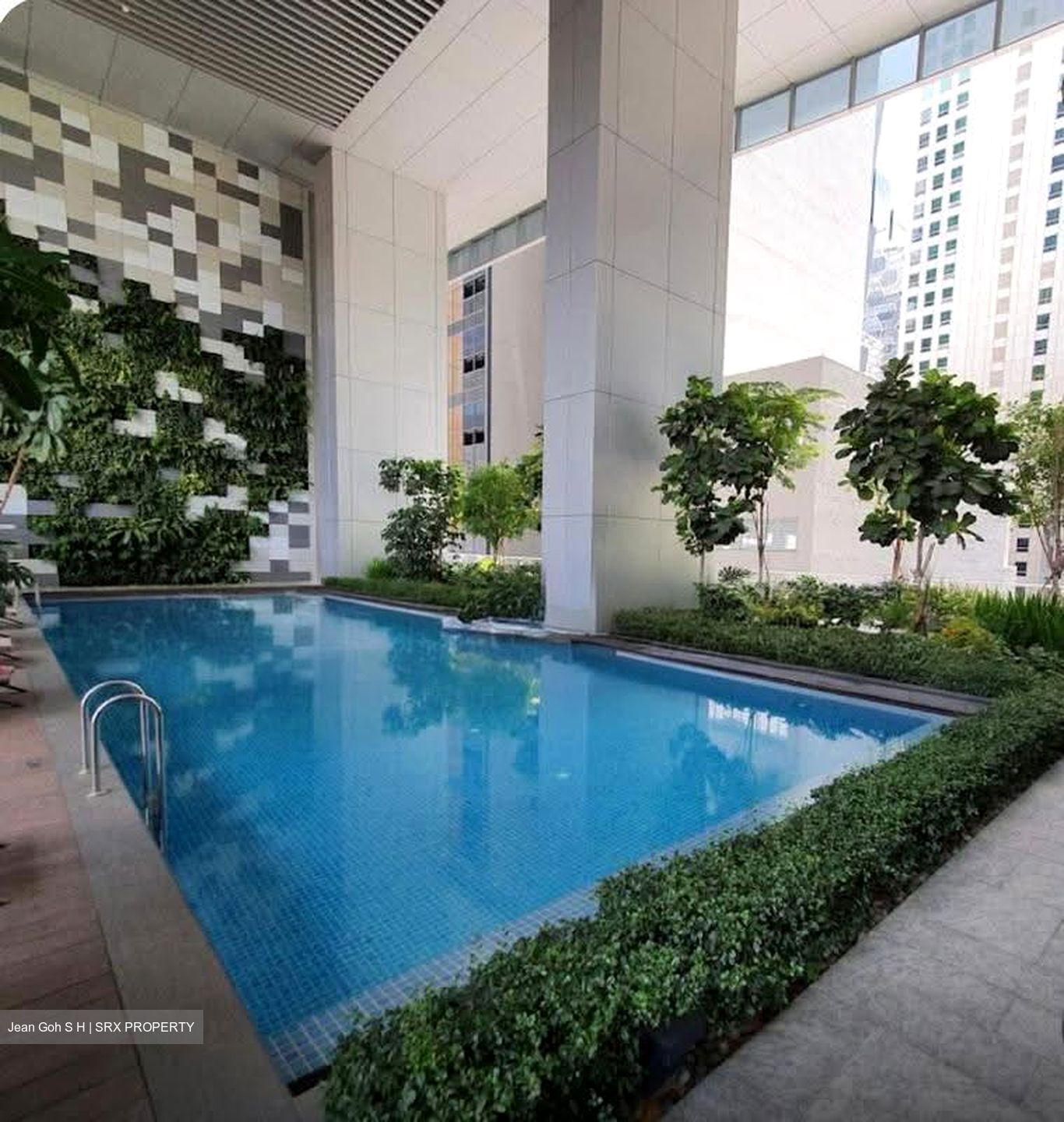 Sbf Center (D1), Office #613462401